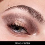 Como-aplicar-la-sombra-de-ojos-Eyes-To-Go-